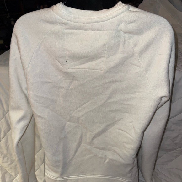 HOLLISTER APPLIQUE LOGO CREWNECK - Picture 4 of 10